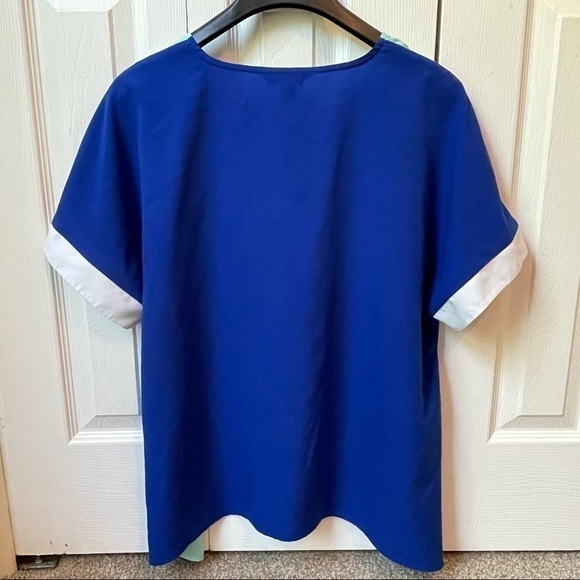 Project Runway blue and white shirt - Picture 5 of 5